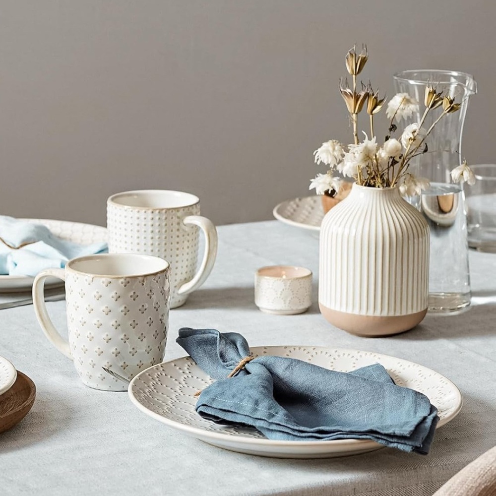 LE TAUCI 16 Piece Dinnerware Set Arctic White 
Stoneware Plates Bowls Mugs for 4 - Picture 9 of 10